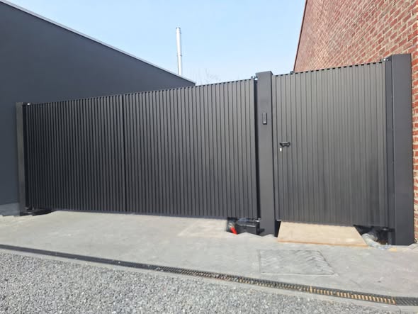 Een stijlvolle poort op maat!